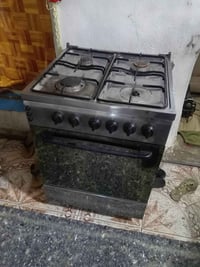 طباخ شغال ٤ اعيون + فرن شغال سعر ٧٥ ٠٧٧١٩١٠١٩٧٧