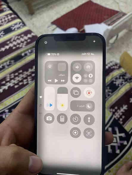 ايفون امريكي بلادي ما ملعوب بي برغي بطارية ٨٨ وهاذ رقمي ***********
