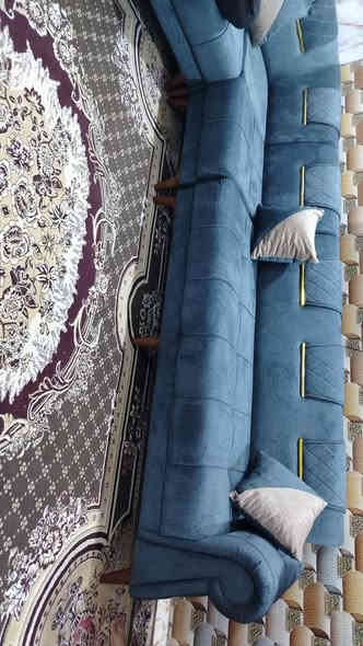 سلام عليكم من رخصة مدير الكروب
تخم ديوان كورنر عدد ٢ هسه وصل جديد ١٤ متر ونص ٢٠ مقعد يحتوي على ٢ زاوية
تفصال درجه اولى خشب بلوك اسود كله سفنج مضغوط مميز أول مع طبقه سفنج طبي..
قماش كتان ناعم  مقدف مودرن شغل درجه اولى مع ١٢ كوشه. لون نيلي حبري استفسار *********** متوفر واتساب
