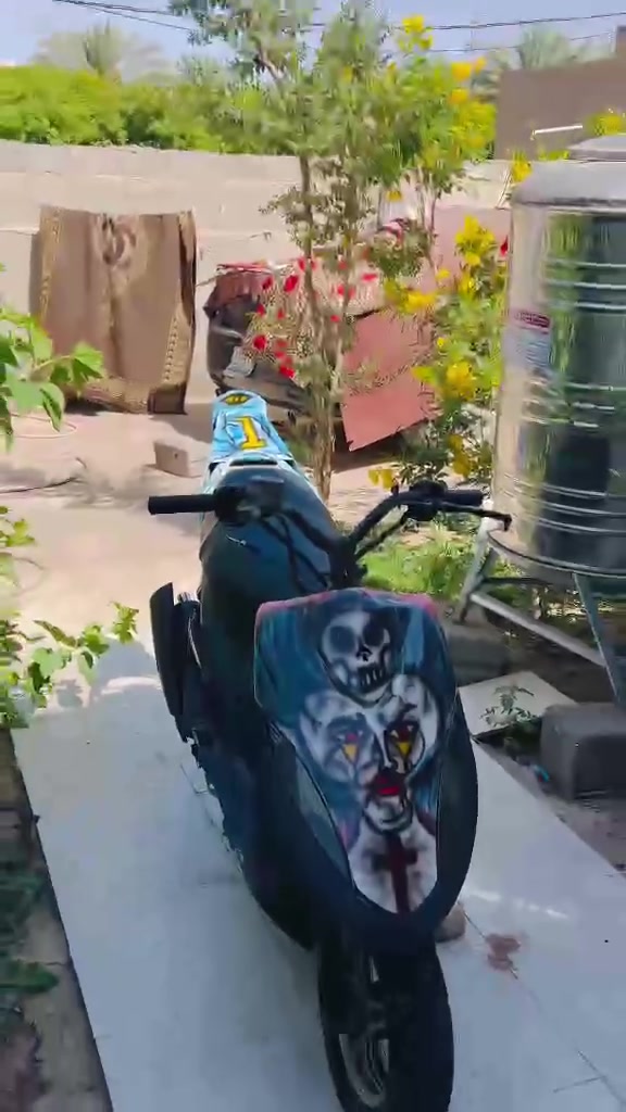 للبيع بلاد مابيه نقص  رقم راعيه ***********
