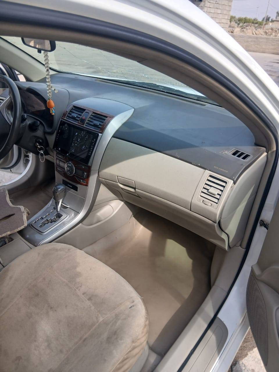 كورله ٢٠٠٩ سياره بلاديه كير محرك خير من الله مال جناي سعر 125وبيها مجال 
*********** تصال
