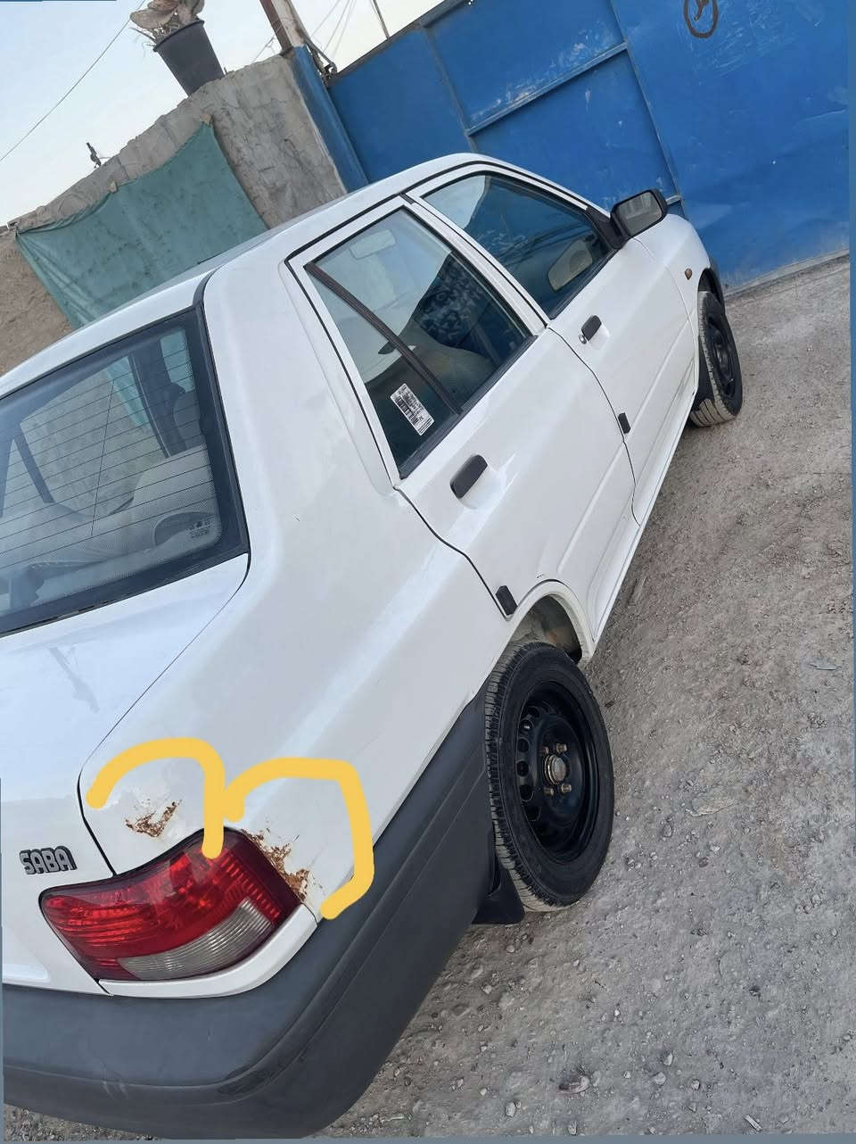 السلام وعليكم سايبه موديل 21  كفاله بيهة بس بارد بل جاملغ اربع اصابع موضح بلصوره بعدني ماصابغ بس معدله ماشيه 100 على ايدي وبسمي تحويل ثاني يوم السعر 60 وبيهة مجال اتصل وبل خدمه مكاني الكماليه ***********
