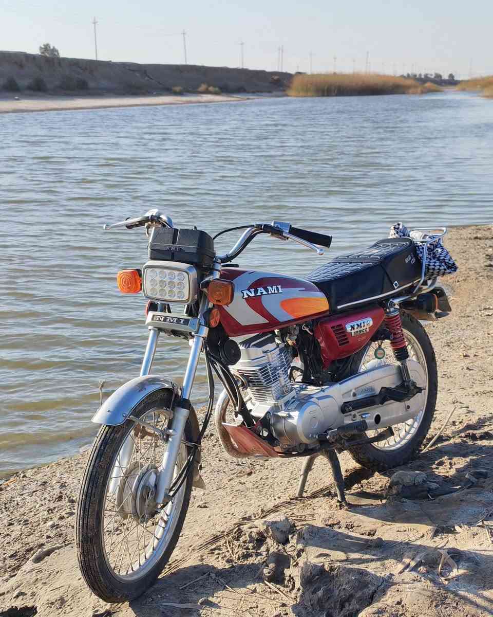 سلام عليكم للبيع دراجة نامه موديل ٢١ كلها بلادي مامفتوحة شرط بلادي افحص وين ماتريد تاير خلفي جديد باتري جديد مرقم مثنى سنويه لل٢٧ بسم ولد صاحبي مداور ثاني يوم بمليون و٢٥٠ وبيها مجال بسيط حق جيه مكاني السماوة منطقة المعالي ***********
