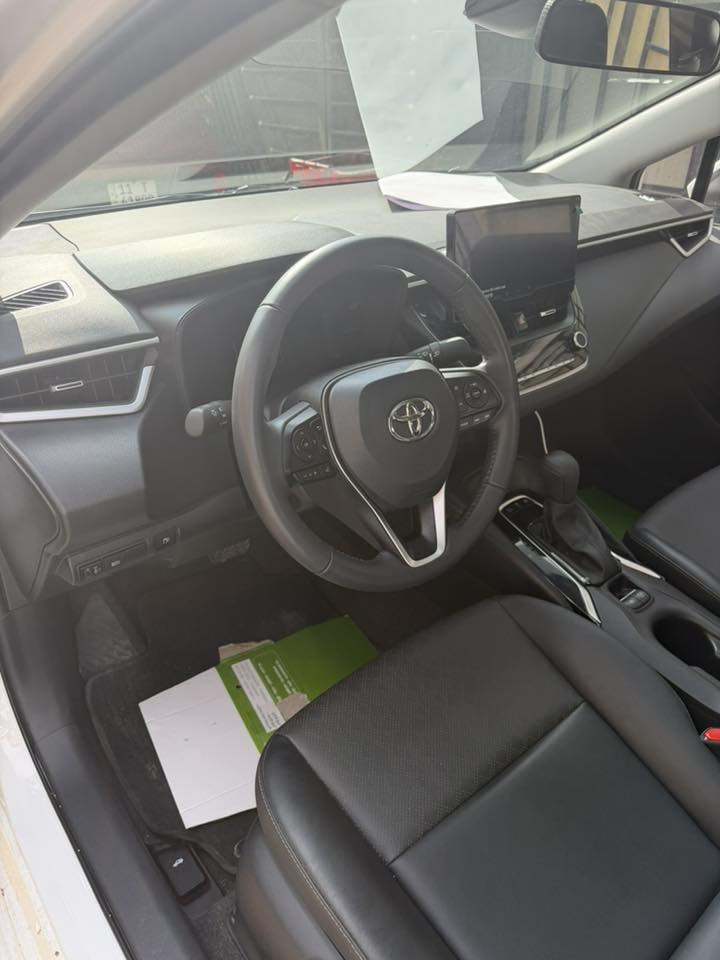 للبيع كورلا هايبرد 2025 ماشيه 6000 حقيقي شرط الفحص كيلو متر اخت زيرو ع ايد وحدة حتى كاعيات ب نايلون سبير منازل.كفالة عامة من زلغ
ابل كار بلي
نظام نقطة عمياء
نظام تحكم ستيرن
نظام تحديد مسار
توقف ذاتي
اوتو هولد
جام اوتو
قطعتين تبريد
شاشة ديجيتل
شاشة كبير
تحكم اوامر صوتيه
كشنات جلد
سايد بريك بصمة
3 انضمة قيادة (ايكو،نورمال،سبورت)+الهايبرد
السعر 154 بيها مجال بسيط سيارة طك كارتونة 
الي متفيدة يذكرلة كلمة طيبة 
الاستفسار :*********** 
بغداد الكرخ
