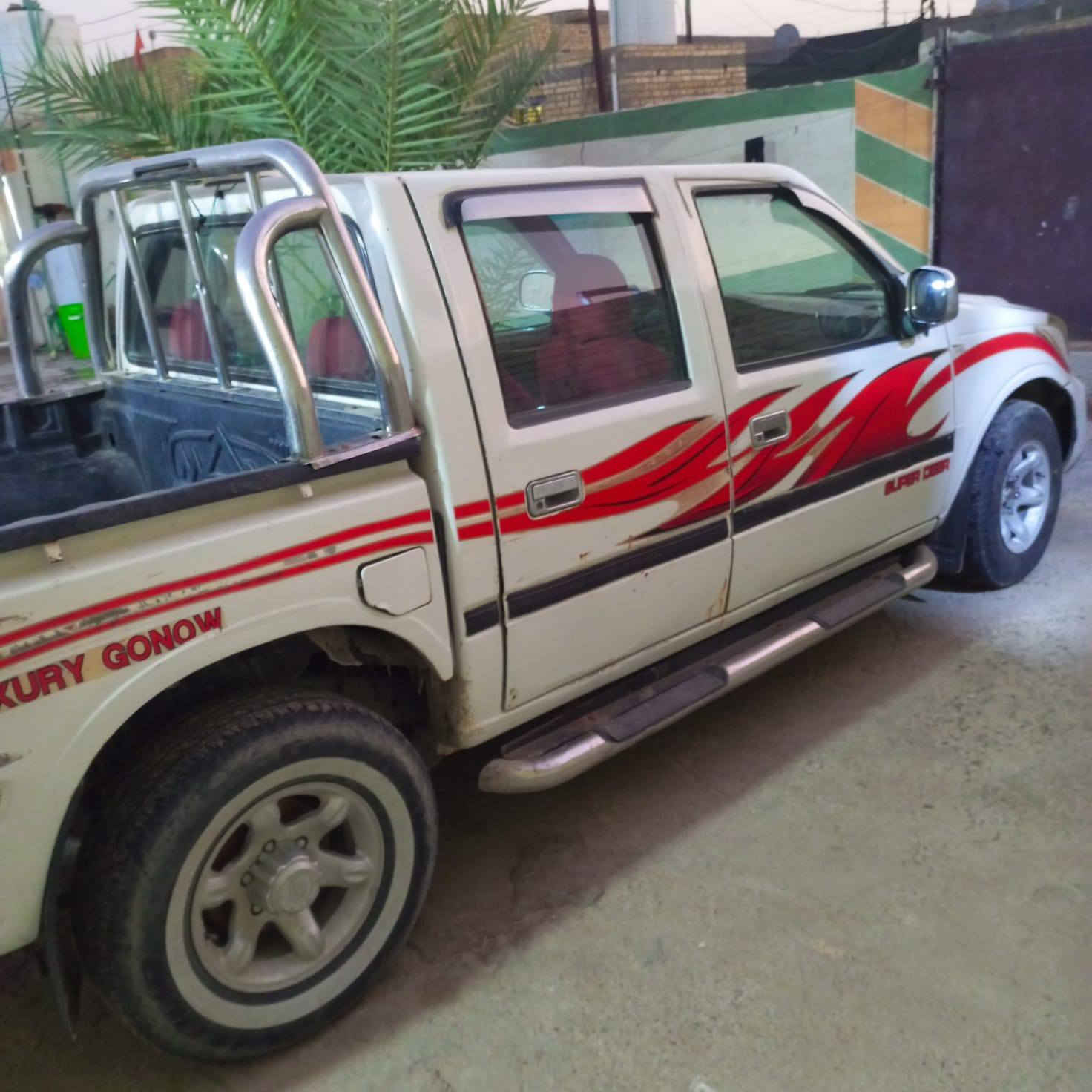 كنوة 2011 كفاله رقم قادسيه مكينه وكير وتخم تاير جاهزه السياره السعر 40 بيها مجال بسيط مكانها القاسم رقم الهاتف 
***********
