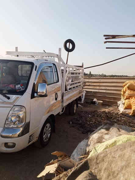 12 الماكينه بس بيها بخار وجير وقت المقفولات شاصي مقفول رقم هنيسان
***********
***********

85 وبيها مجال
