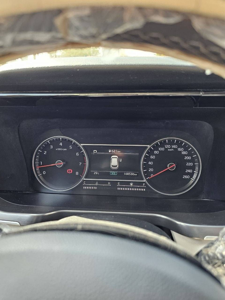 سورنتو  مديل 21 فول عده الفتحه ودفع رباعي ماشيه 100 مكينه 6 سلندر كفال عامه سعر بتعليق مناسبه ***********
