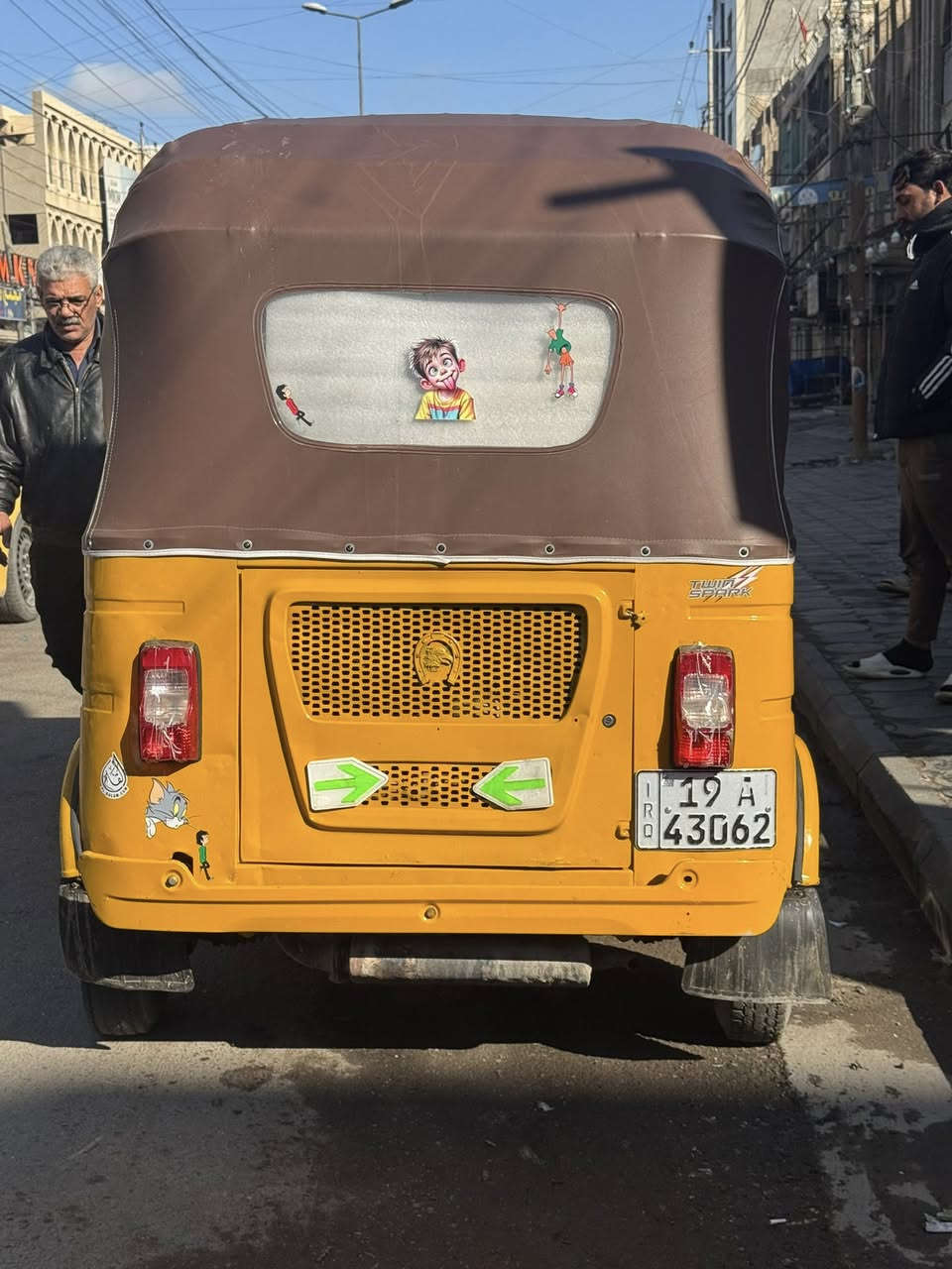 تكتك مديل 2021 مصبوغه جماليه تكتك تخبل سعر 7100 وبيه مجال حك جيه شي قليل مكاني البياع ‭0771 797 8065‬
