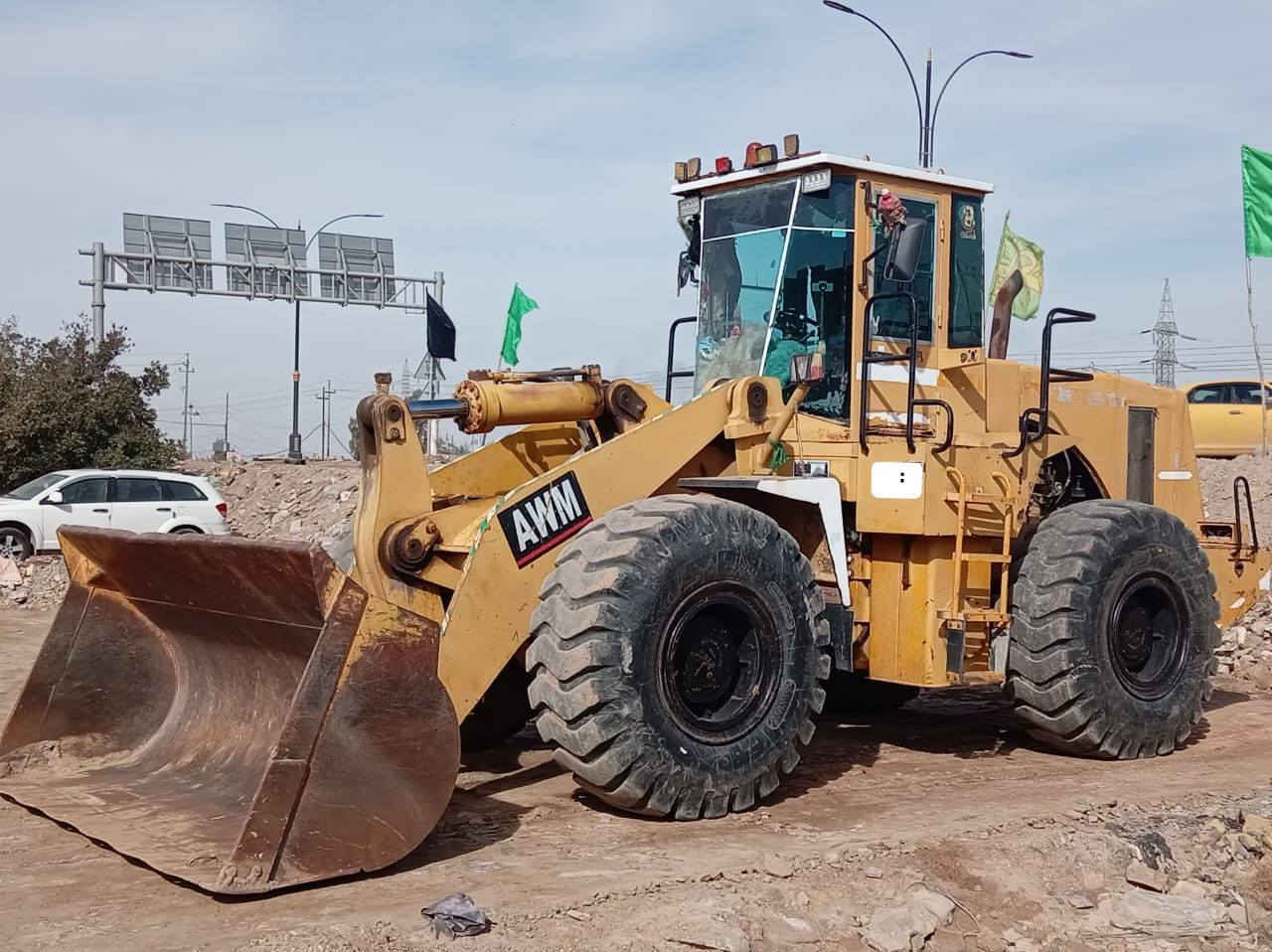 شفل للبيع ZL حجم 50للبيع مكينه خير من الله جاهز للشغل رقم واسط انكليزي وسنويه جديده بسمي تحويل ثاني يوم السعر 175ورقه وبيه مجال للستفسار الاتصال ***********
