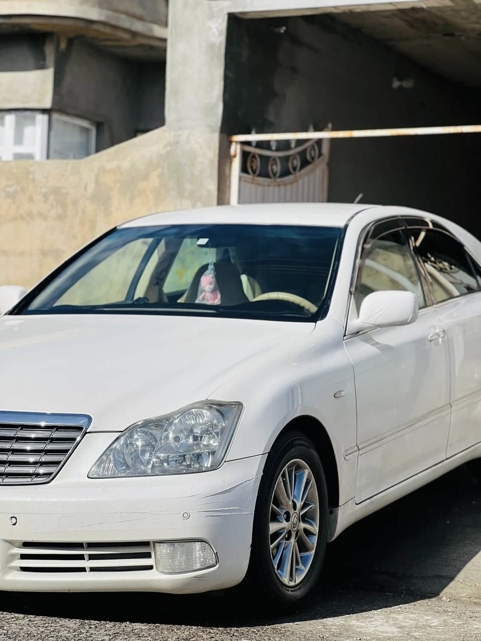 سەرەتا بە ناوی خوای گەورە سڵاو لە هەمووتان 
شاهینەی ٢٠٠٧ بچووک بە گەورە ساج مەلەکی

بی چاڵ✅

بی شوخت✅ 

سەقفی شووشە✅

کامل جایز کراوە✅

بریک بەستراوە✅ 

ساردی و گەرمی بەستراوە✅

ساجەکانی وەکو شەریکە ماوە✅

ویل نەوتی✅

پێش و پشت حاسەیە✅

کامیرا✅

سی دوگمە✅

پەردە ئیش دەکات✅

ئاڵتونی بازاڕ✅

کەهاتی بۆ سەیارەکە وەکو قسەکانم نەبوو مەسرەفی رێگات لەسەر من  

هەتا بی تاقەت دەبین مەعامەلەی بکە هەتا تۆ دەلێت بەسە  

قەڵادزی 

٥٤ مەعامەلە 

***********

دڵنیابە کە هاتی بەس کێشەت لەسەر پارەکە دەبێت نە ناشیرینی سەیارەکە 

لەسەر ئیزنی ئەدمین
