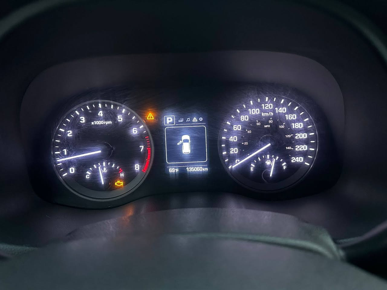 السلام عليكم للبيع فقط سيارة نوع 
هونداي توسان 2018وارد كندي المواصفات اللون فيراني داخل اسود السيارة فول عده البصمة
تحكم ستيرن 
كشنات جلد و كهرباء
بانوراما طكتين 
شاشة جبيرة كامرة خلفية
حساسات خلفية
ماشية 139 اللف كشنات تدفئة رادار ستيرن تدفئة حادث السيارة الباب خلف الراكب 
رقم سليمانية باسمي هزة جديدة و رقم جديد
بغداد شارع فلسطين 770 259 0653 المدائن, بابل


**إذا كنت صاحب هذا الإعلان وتريد حذفه لأي سبب، رجاءا أرسل رسالة إلى الدعم الفني**