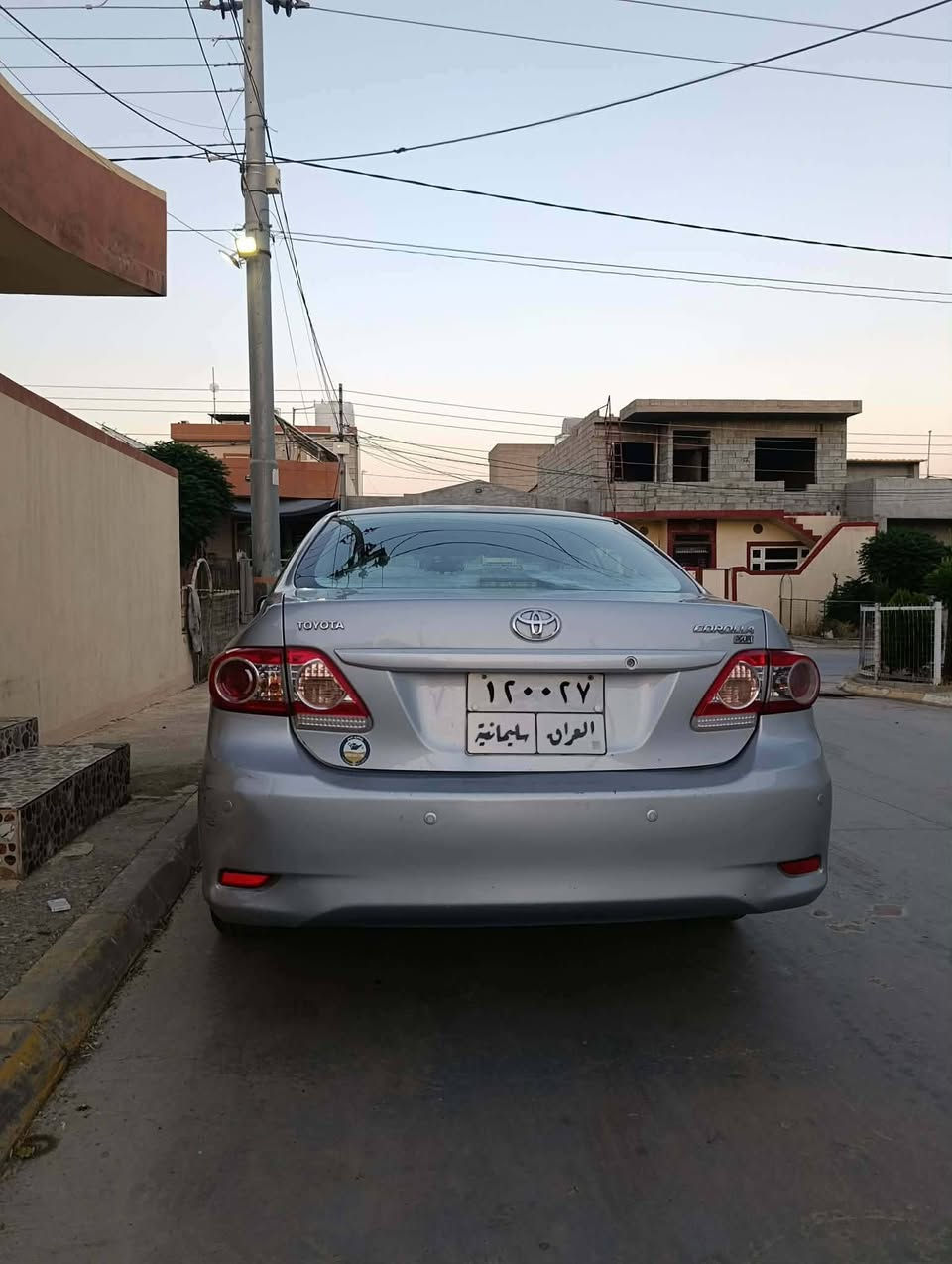 تویوتا کرۆلا 2011 بێ بۆیاخ مەکینەی بچوک سعری 105گەڵامامەڵە تیل بۆ خاوەنی بکە ......***********
