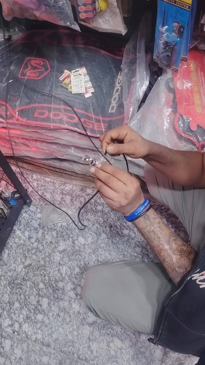 كلوب زنون يرهم ع البيجو وع السمند جيب وشد نفس الفيشه
اب ٢٥


**إذا كنت صاحب هذا الإعلان وتريد حذفه لأي سبب، رجاءا أرسل رسالة إلى الدعم الفني**