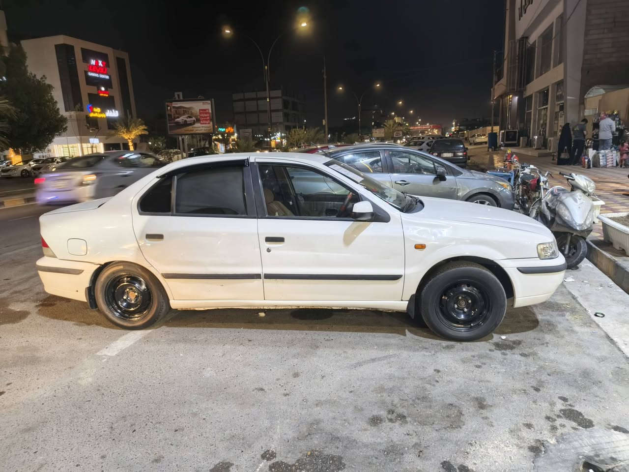 السلام عليكم ورحمة الله
للبيع سمند  موديل 11
السيارة جاهزه السعر 40 ورقه وبيها مجال للشراي
واتس إب ***********
