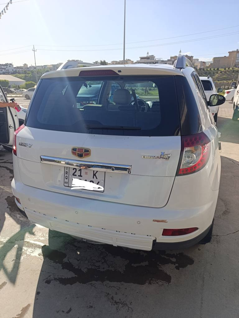 بێ بۆیاخ بێ سارد گیر و مەکینە بە شەرت پیش و دوا حاسە و سڵاید گیر ئۆتۆماتیک بەناوی خۆمەوەیە و سەنەوی تازەیە نرخی ٨٤ و معامەلە السليمانية, العراق


**إذا كنت صاحب هذا الإعلان وتريد حذفه لأي سبب، رجاءا أرسل رسالة إلى الدعم الفني**