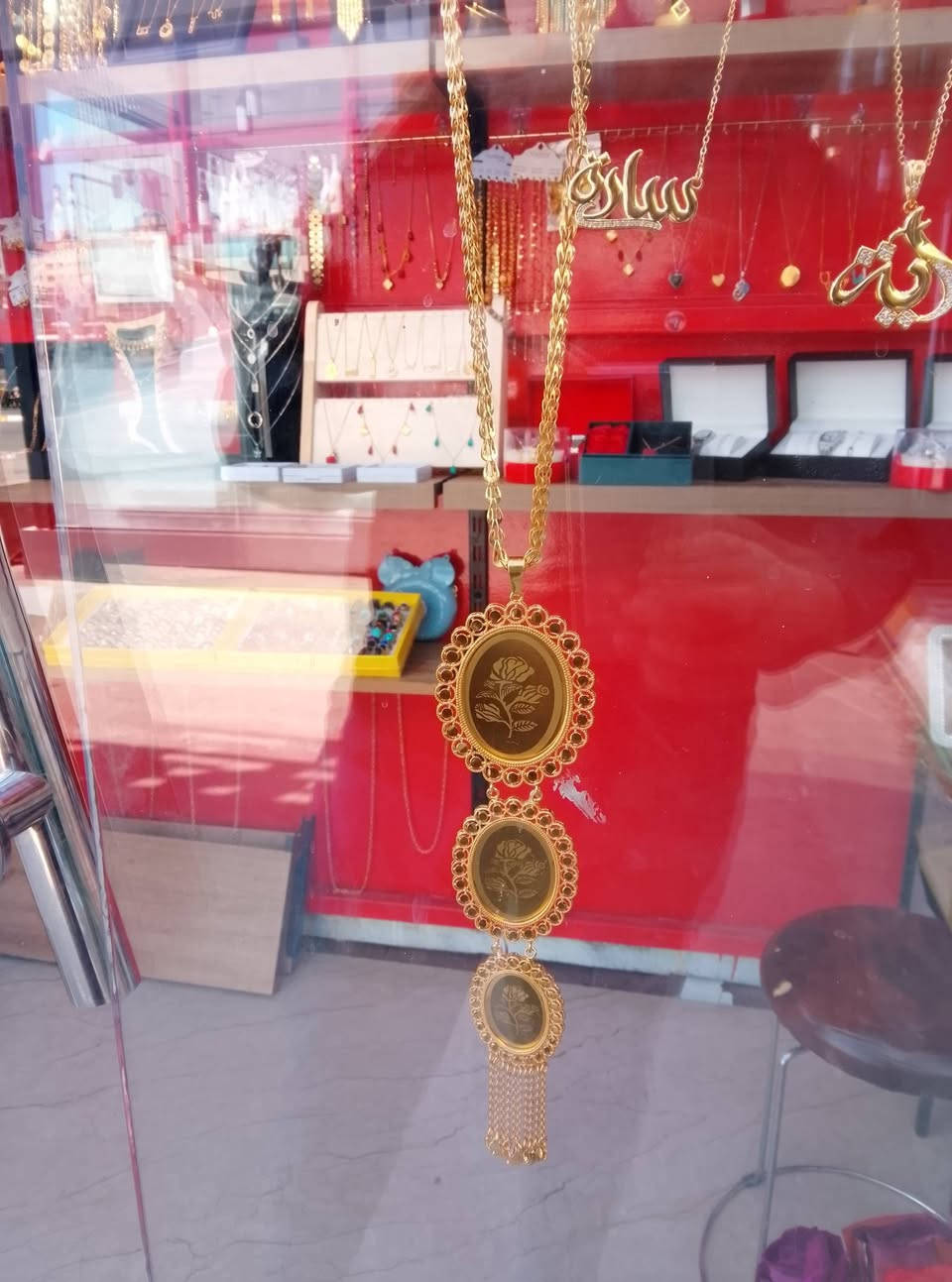 اكسسوارات زمردة طلاء ثابت 💯


**إذا كنت صاحب هذا الإعلان وتريد حذفه لأي سبب، رجاءا أرسل رسالة إلى الدعم الفني**