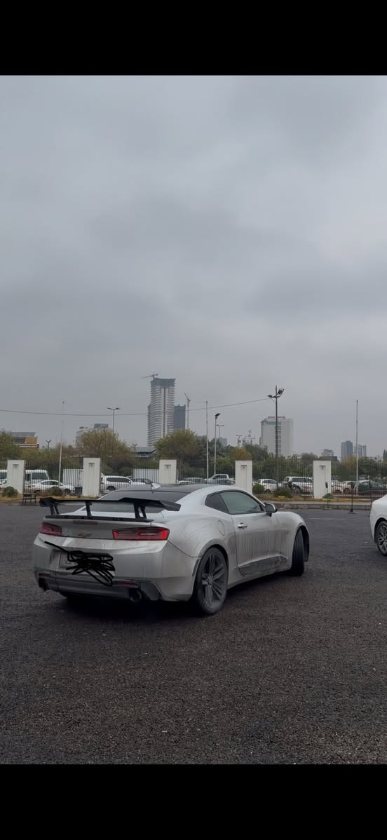 كامارو 2018 RS
مشي 85 الف  كيلو متر 

6 سلندر 

بلا صبغ 
3. قطع تبديل 

سيارا شرط و ضمان 

السعر 14.400$
مجال 

مكان السيارا اربيل 

واتساب ***********
