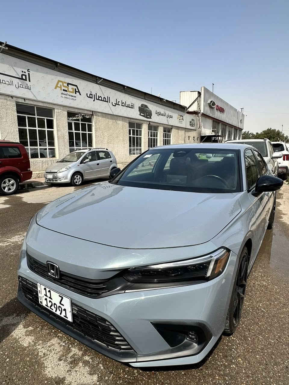 للبيع  

هوندا سيفيك 2024 سبورت

لون سمنتي مميز

بصمة

موديل 2024 

محرك 2000 

شاشة وسطية 

تحكم ستيرن 

هاند بريك دكمة 

نظام قيادة متعدد 

كاميرا خلفية دوارة 

دخول ذكي 

عزل تام 

نظام ملاحة 

نظام بلوتوث + USB 

ضررها بنيد وجاملغ والباب خلف السايق صبغ 

كير محرك وصدر تخبل السيارة 

ماشية ب خمسينات 

رقم الشاصي من ضمن الصور بس اكتبه ع گوگل ينطيك صور الحادث 

للاستفسار الاتصال على 

***********

***********
