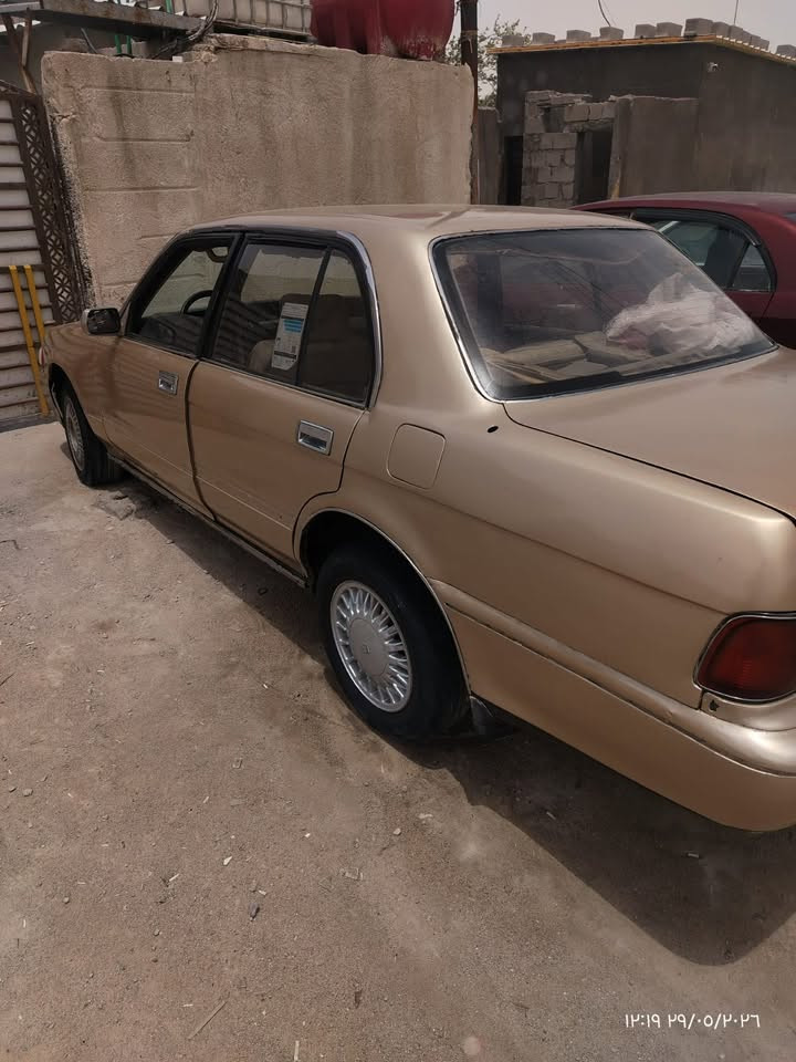سلام عليكم ورحمة الله 
أرنب طويل  مديل 93 لون نفطي سياره مكفوله كص ونقل وعيب شرعي بيه ضربه بسيطه ب جاملغ الخلفي ومعمره سياره مصبوغه عام سنوه منتهيه ب 25  شهر ال 8  سياره كاعده يرادله ترتيب شوي مكينه وكير زينات تجي وتشوف بعينك وتاخذ راعيه ب البصره يريد تحويل مكاني بصره شعيبه السعر ٥٠ وبيه مجال بسيط سياره حلوه وكاعده تشوف بعينك وتقتن ***********
