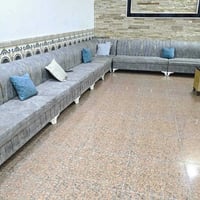 ديوان • ٢٨مقعد • نضيف ٨٠٪