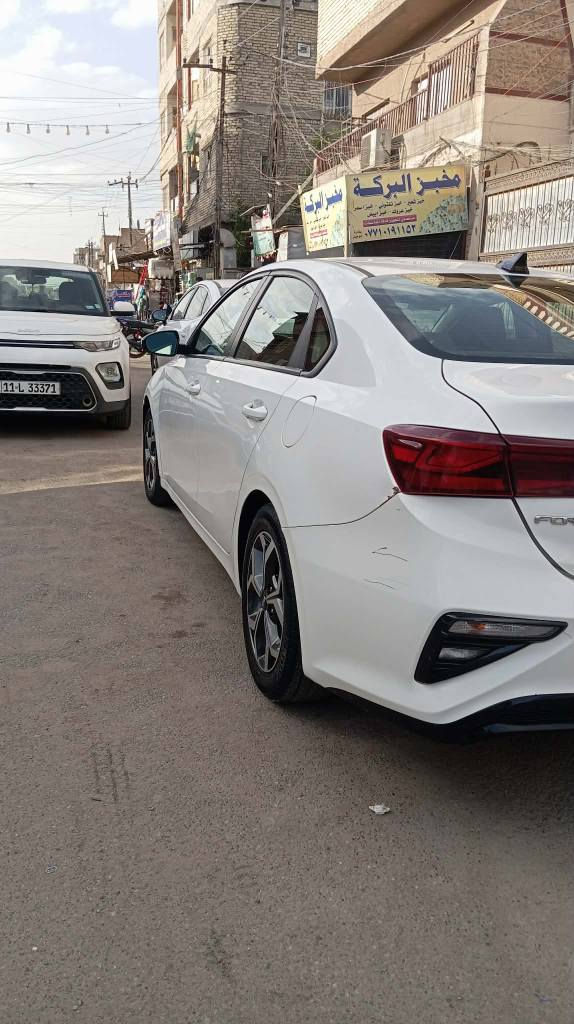 السلام عليكم سيارة فورتي ٢٠١٩ بأسمي وارد امركي مواصفات معروفه السيارة ليبل واحد بدون شواصي بدون لغود بدون ايرباك صور الحادث بالصور كير سي في تي محرك دوش ٢٠٠٠ مكان السيارة البلديات
*********** بغداد, العراق
