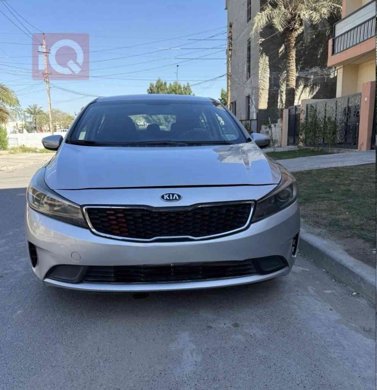 السلام عليكم 
فورتي هاتش باك للبيع 
موديل 2017  
رقم اربيل الجديد 
سنوية بسمي تحويل 
تحكمات ستيرن جهتين 
اشاير بالمري 
تحكم مري 
تخم تاير جديد 
محرك 2000 GDI نظيف يخبل
السياره كير مكينه  تبريد مكفوول 
ماشيه 63 الف 

السعر 108 ورقه  وبيهة مجال بسيط 
عنواني بغداد 
رقم الهاتف ،.:      *********** متوفر واتساب فقط
