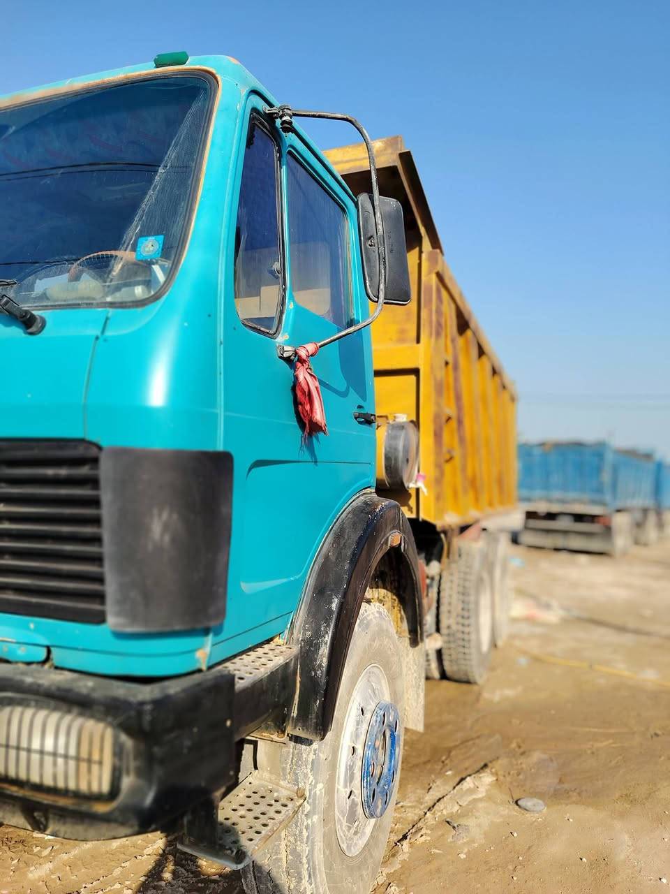 يالله البي للبيع موديل 75شاصي مكفول حت م̷ـــِْن الصبغ مجموعه جيف مكينه 28محسن كير ءرميل 160 رقم نجف سنويه ل28 تخم تاير سياره جاهزه للعمل مكلف بنشر اتصل ***********
