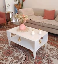 #طبله_وسطيه_خشب ( غير مستعمله) ( 80 × 50 / ارتفاع 42 ) اللون ابيض وفيل...