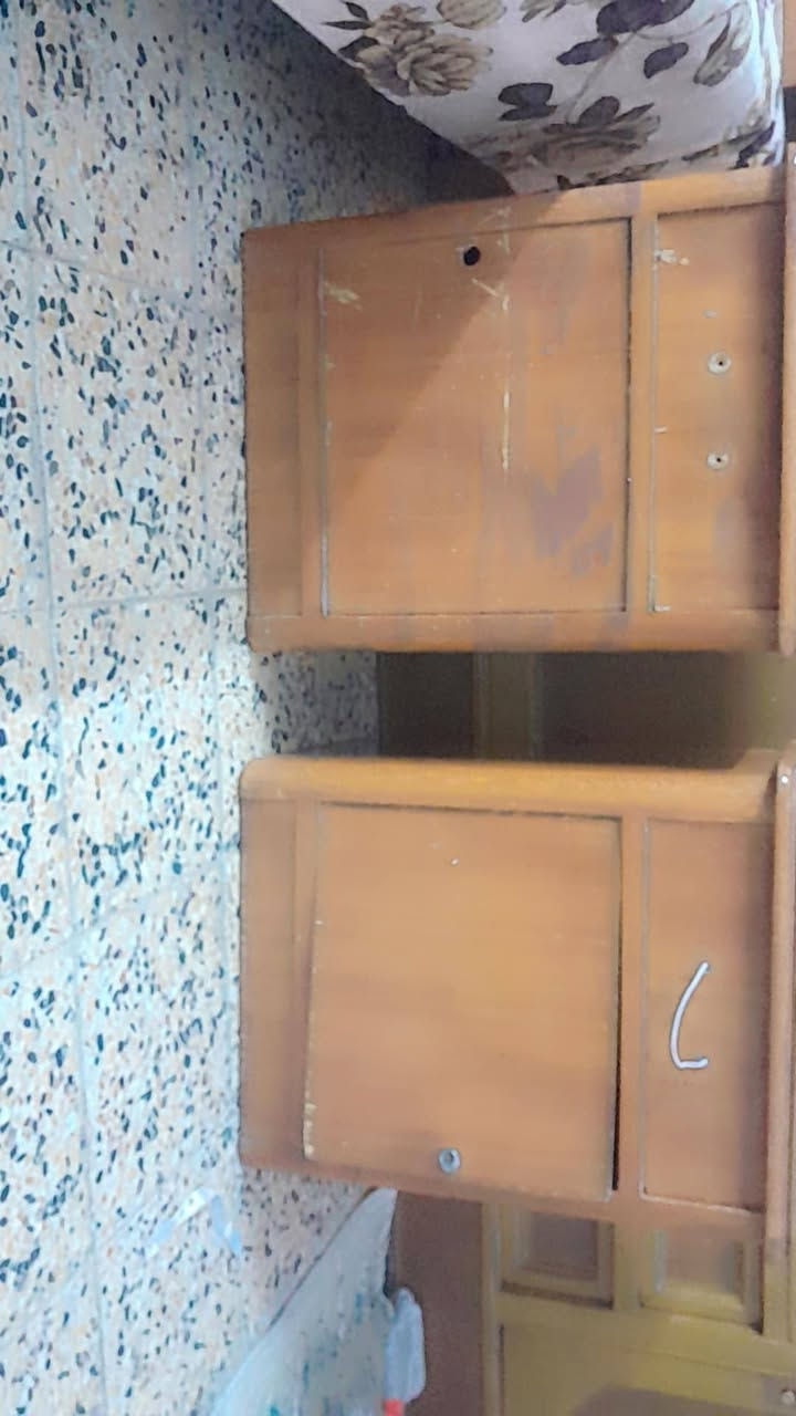 فقط ناقصهة كنتور الغرفه تزكام وياهة دوشك ٢٥٠


**إذا كنت صاحب هذا الإعلان وتريد حذفه لأي سبب، رجاءا أرسل رسالة إلى الدعم الفني**