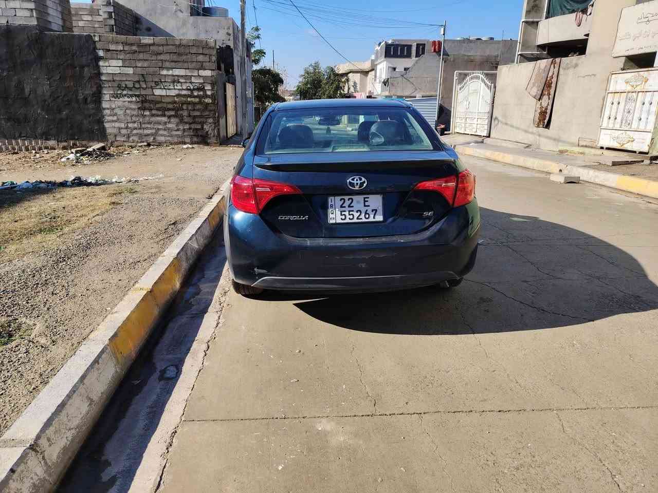 سلام عليكم للبيع كورلا اس اي موديل ١٧ بيهه صبق قطعتين بنيد وباب سايق مكان السياره  السعر ب ١٢٥  ***********
