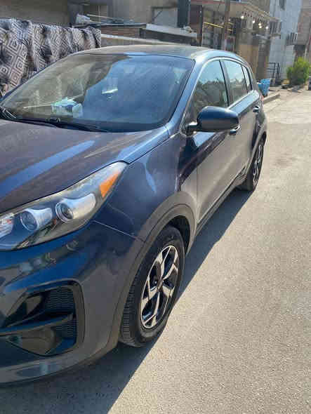 سلام عليكم من رخصة الادمن سيارة للبيع وارد امريكي كلين  محرك00 24 موديل 21 شرط التحويل حادث سرقة حجر البيئة وبيها ابخشم الجاملغ بارد ولباقي مكفول تايرات تخم جديد باتري جديد ماشية 61ميل السعر180 للستفسار ‏‪
‏‪0770 328 4163‬‏
