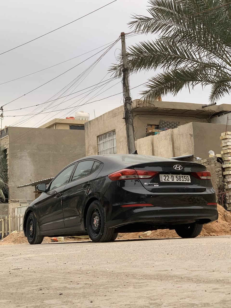 النتره وارد أمريكي حادث دعاميه خلفيه وشويه يم لقبغ لبانزين ولباقي كفاله ماشيه93سعر 130وبيه مجال قليل رقم أربيل بسمي ***********بكانه بغداد الزعفرانيه
