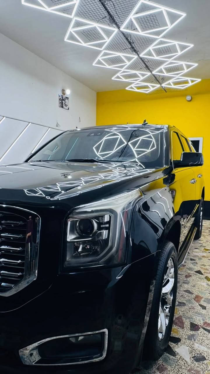 @سلام عليكم جمسي للبيع فقط
سياره مكفوله من داخل وخارج ما عده بيها صبغ فقط جوه القبق مال بانزين مو قطّعه كامله يعني 
محرك ( 8 سلندر ) رقم سياره سليمانيه / مكان سياره كربلاء 
مواصفات فول slt معروفه مواصفاتها  ماشيه 183 كيلو  جاهزه من كلشي حداديه تبريد كشر كير مكينه مكفولات 
السعر 310
لستفسار اكثر ( *********** ) موجود وتساب فقط
