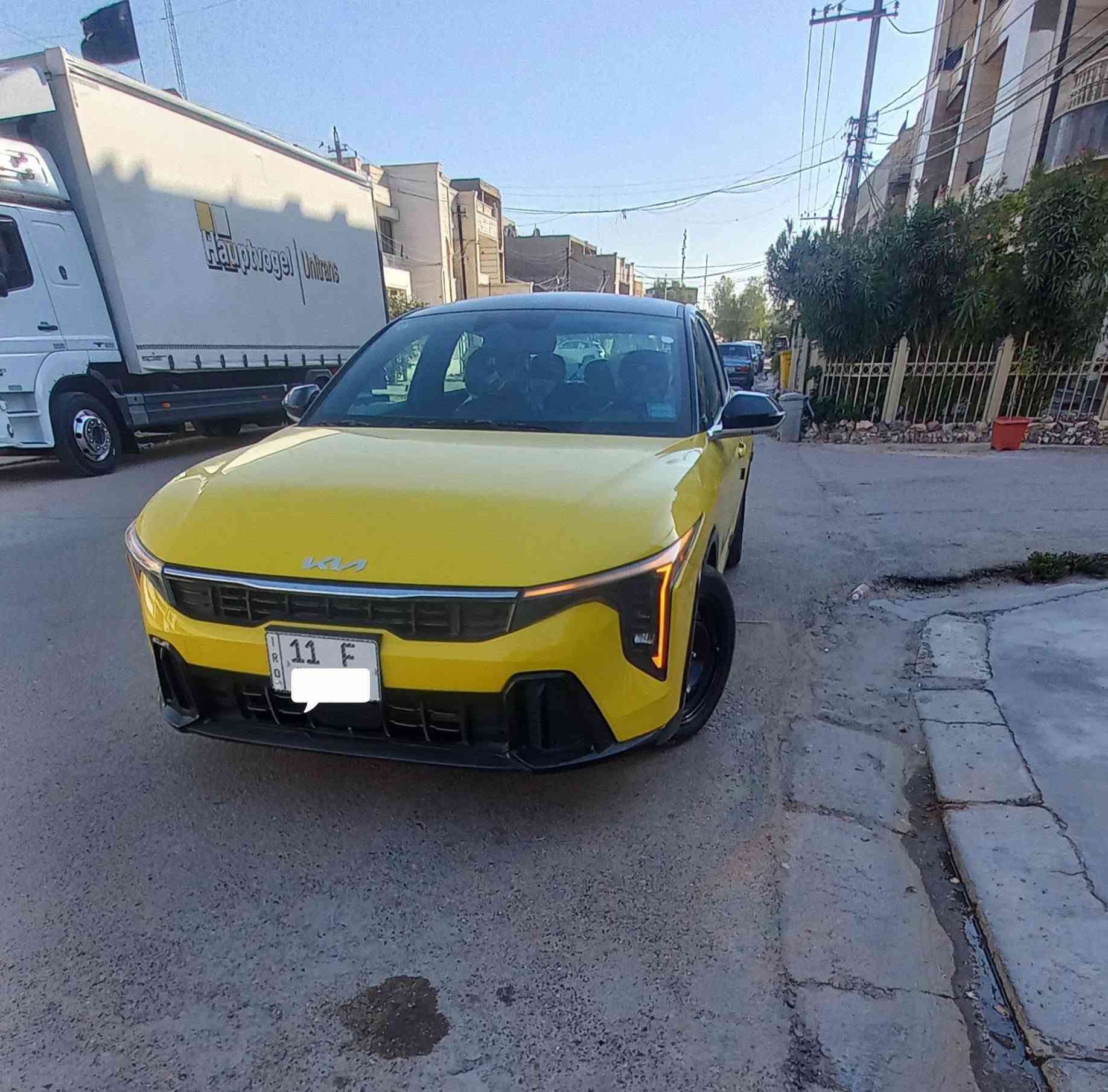 السلام عليكم كيا K4 موديل 25 جيتي لاين عد الفتحه حادثها كما موضح بل صور وسونار 
مكينه 2000
 ماشيه 13
ترقيم جديد بغداد خصوصي (بسمي) 
 السعر 158
العنوان بغداد 
اخوان لي يريد يعامل عل سياره مو ينطي سعر بكيفه يتصل ويشلع عيوني واني بخدمتكم
***********
