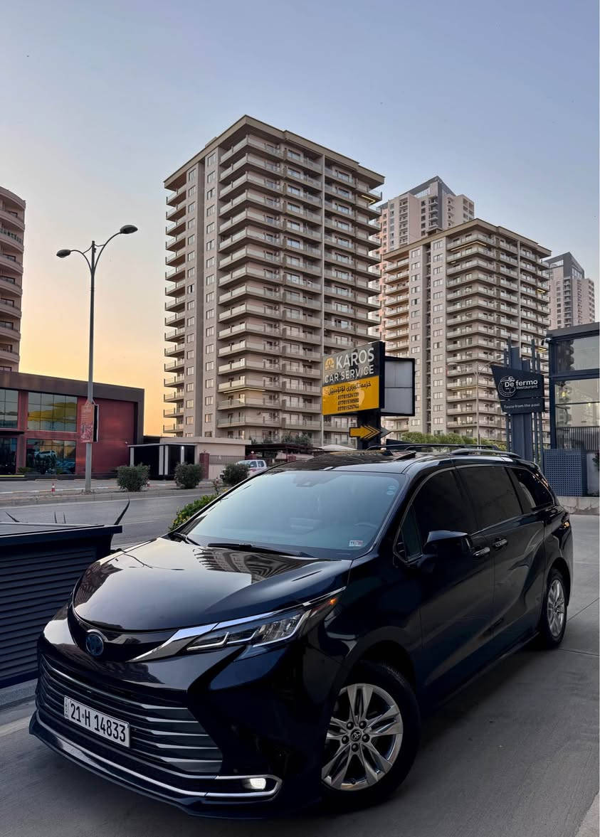 TOYOTA SIENNA XLE HYBRID ٢٠٢٢
-المحرك : 2500 cc هايبرد
-عداد المسافة ١٠١ الف ميل
-االون اسود
-تحديد مسار
-رادارات 360 درجة
-صقف ديفيدي
-كامرة خلفية
-تبريد 3 قطع مع تحكم خلفي مناخين
-3 انظمة قيادة
-سايد بريك بصمة
-حساسات خلفية
-فتحة سقف
-تشغيل بصمة
- 5 بصمات
-حساسات امامية
-كشنات جلد
-كشنات كهربائية
-حساس امطار
-حساس لايت (عالي ناصي)
-شاشة لمس كبيرة
-تدفئة كشنات
-انارة LED خلفي وامامي
-لايت عالي ناصي زينون
-خاصية طي المقاعد الخلفية لزيادة مساحة التحميل
-مقعد اضافي متحرك (يعني تصير 8 راكب)
-ابواب كهربائية شفط
-جنطة شفط كهربائية
-فتح وغلق الابواب بخاصية (الركلة)
-فتح وغلق الصندوف بخاصية (الركلة)
-نظام صوتي مميز مزود ب دمامات في الصندوق
-نظام التوقف الذاتي او مايعرف(مانع تصادم)
-وبقية مواصفات XLE المعروفة
-مكان السيارة سلیمانی  
السعر  295 $ بي مجال جدا قليل
للاستفسار الاتصال
رقم سلیمانی وبأسمي تحويل مباشر
بس بيها واحد قدعه مصبوغ بدون دواخل ارباك
☎️(*********** السليمانية, العراق
