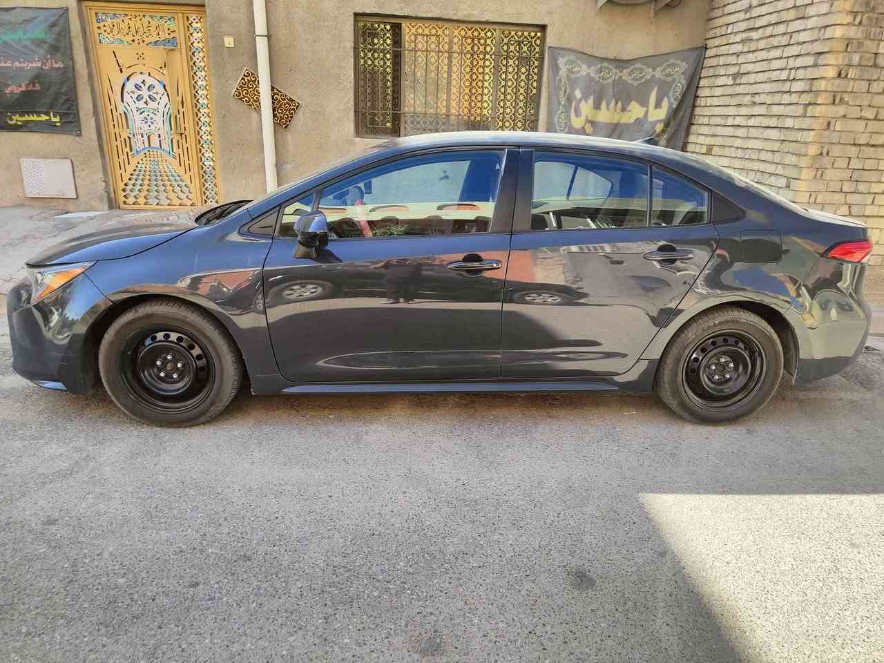 كورلا موديل 24 وارد امريكي ماشيه 43 الف السيارة جديدة بمعنى الكلمه والتحويل ثاني يوم مكينة حجم 2000 بانزين فقط صور الحادث مرفقة السيارة Le مواصفاتها معروفه رادار اوتو هولد تحكمات ويل وتاير تخم جديد مانع انزلاق السيارة داخل لونين السعر المطلوب 163 بيها مجال قليل حك الجيه العنوان بغداد مدينة الصدر  هاتف *********** اتصل وتدلل واسف ع الاطالة
