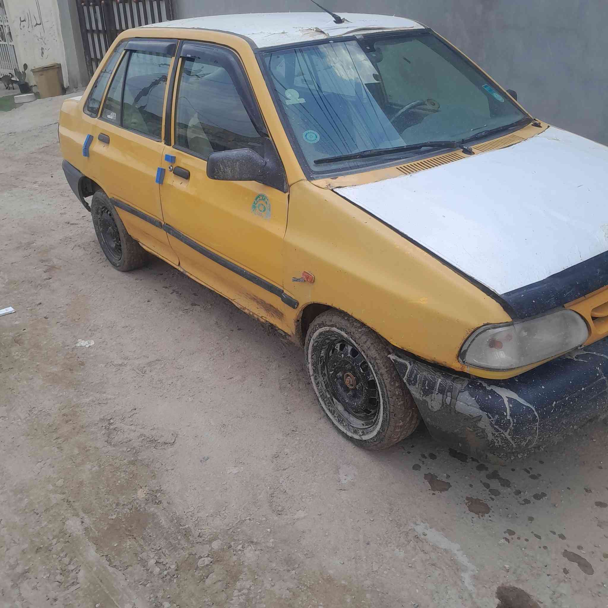 السلام عليكم  ه
سيار مكفوله من السرقه وعشاير  موديل ١٢ سنويه بيها عضم عاج بدون راعي ٩وبيه مجال  بابل الحله ***********
