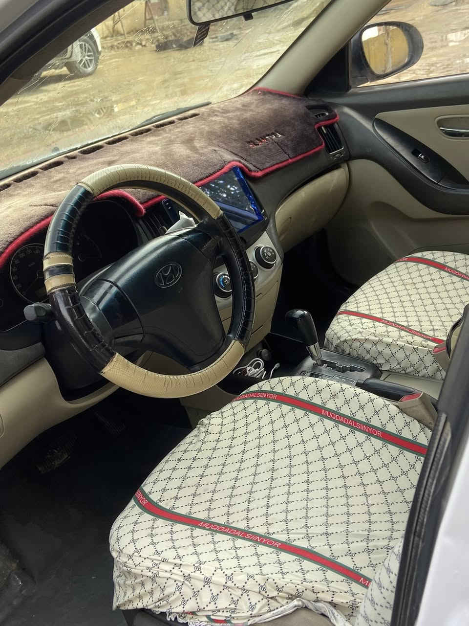 النترا 2011للبيع مكينه كير كفاله
السعر 109 وبيها مجال 

هـ ***********
