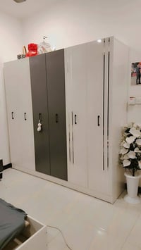 خوان غرفه نوم جديده وما مستعمله قليل سعرهه 400 رقم 07731264719