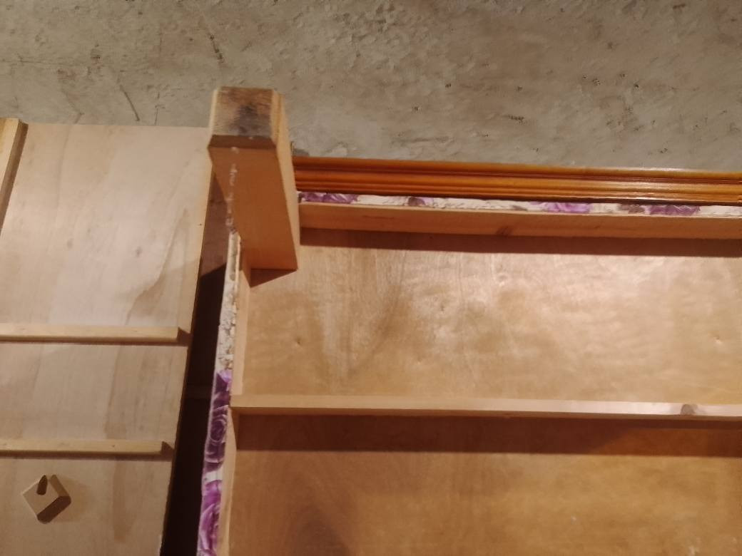 تخت زان ملكي ثكيل حيل حيل مدوشم 
مكاني حي الصديق خلف مرطبات البحرين معرض علي غني 
للأستفسار *********** موصل, نينوى
