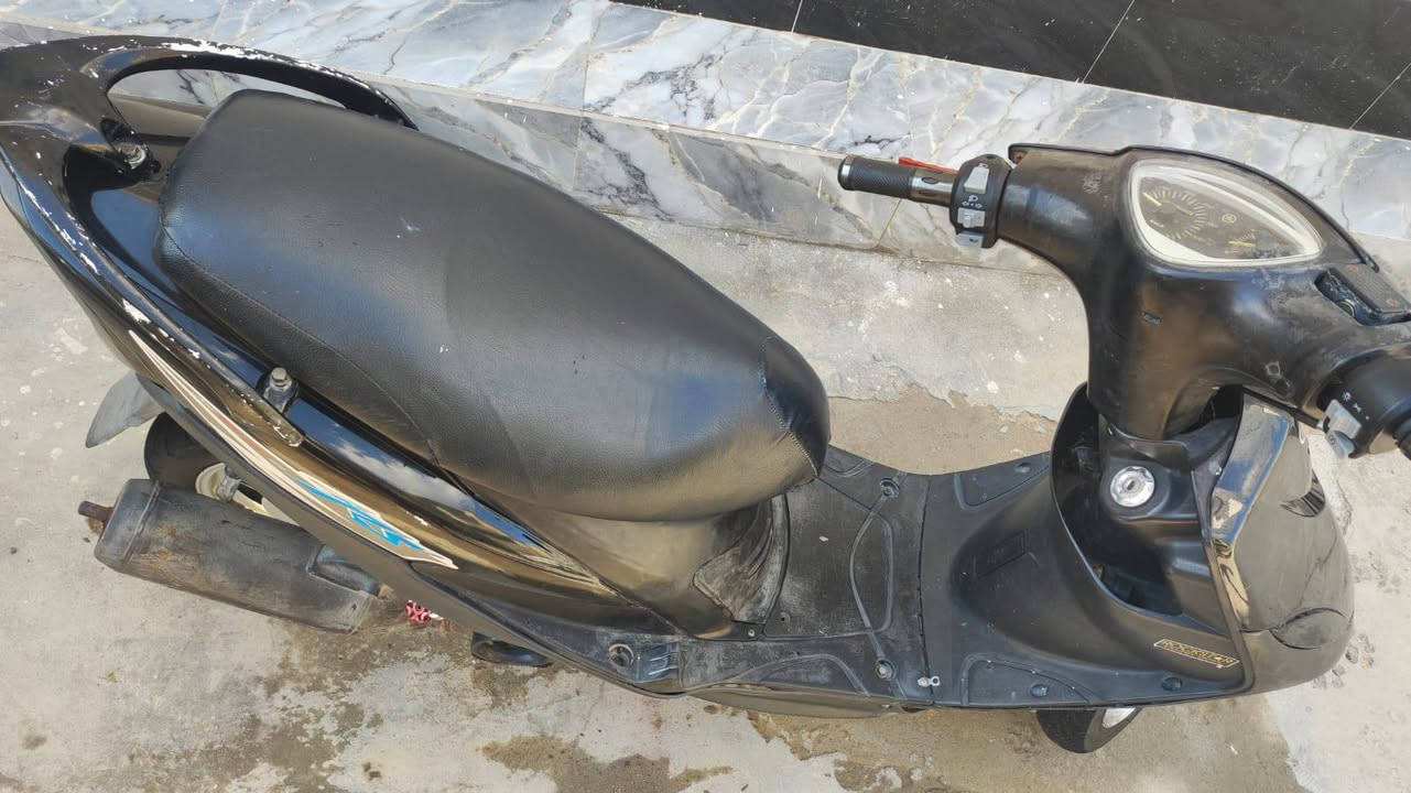 السلام عليكم دراجة ماكس عدلة للبيع الدراجه كاملة مال جناي كلها شغالة نكرة سلف هندر شوكت ميعجبك كهربائيات شغالة مكفولة من الويل للويل @إشارة تزويد خارجي ويل كروم دبلات رياضي يدات رياضي قطرة دهن رياضي شرط اكفلك الشاصي والمحرك بيها شي ترجع مفتوحة مرة وحدة مشتغلها بيدي وصل معرض موجود تتحول بأسمك العنوان كربلاء البوبيات للستفسار الاتصال غير متواجد خاص *********** @إشارة وصل معرض ب اسمي تتحول بأسمك
