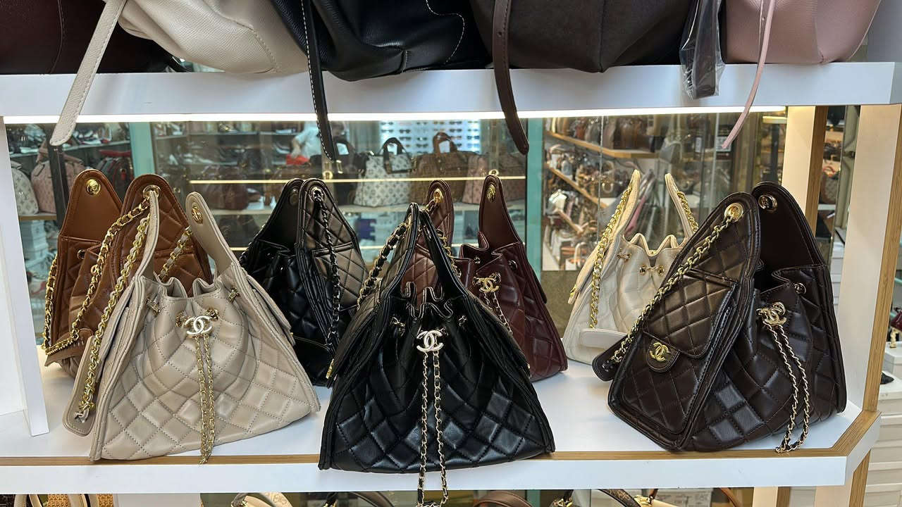 جاهز للشحن من المصنع مباشره
 حقائب نسائية ماستر كوبي كواليتي عالية 
 لطلب للأنضمام إلى قناتنا على التيلجرام جميع الموديلات والاسعار اشترك 👇🏻
https://t.me/+E7Vx0py1LnI1MDE0
https://t.me/+E7Vx0py1LnI1MDE0


**إذا كنت صاحب هذا الإعلان وتريد حذفه لأي سبب، رجاءا أرسل رسالة إلى الدعم الفني**