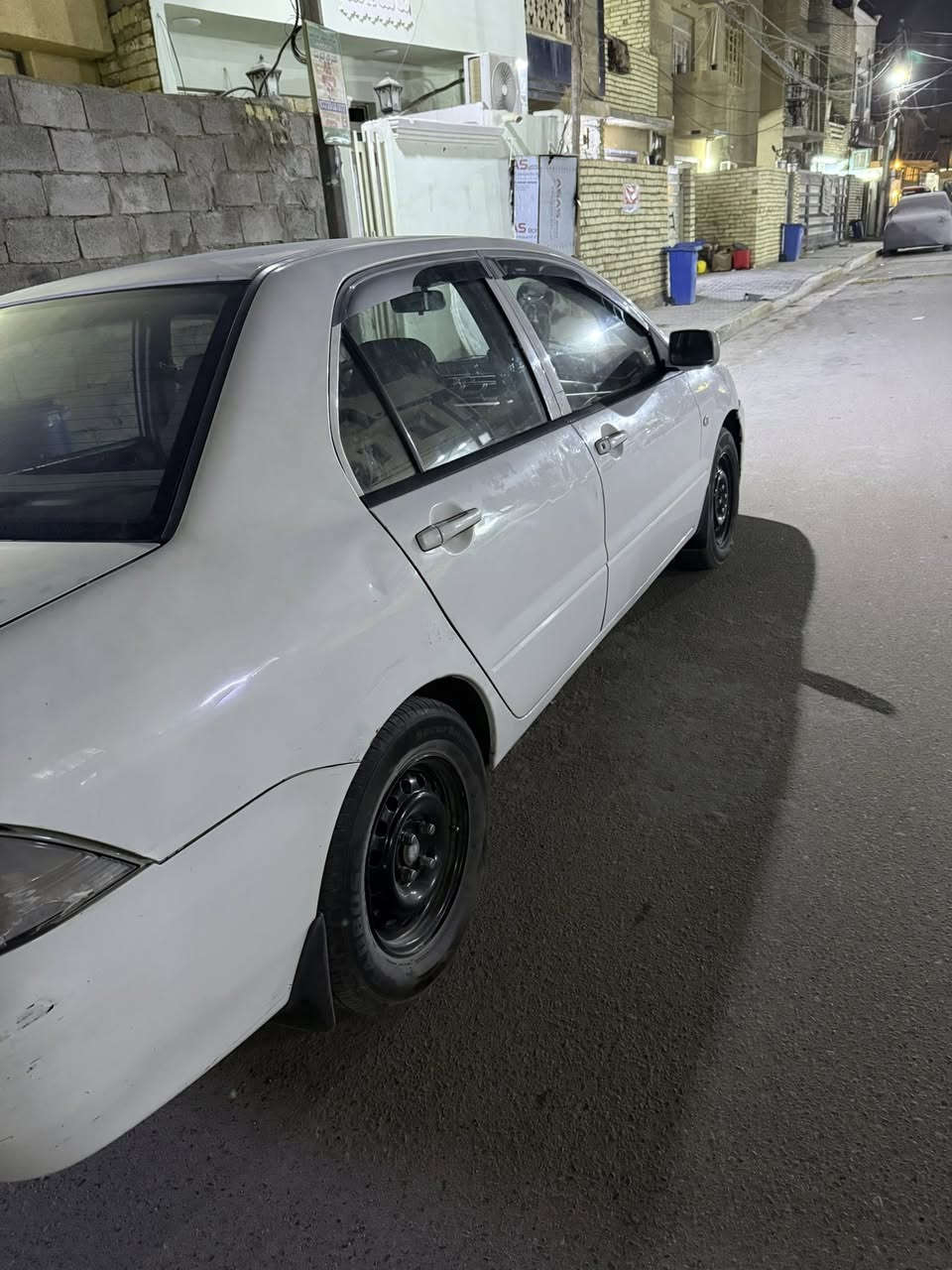 سلام عليكم عندي لانسر البيع مديل 2006 العنوان الحريه سعر 80 وبيه مجال ‭0771 652 2362‬
