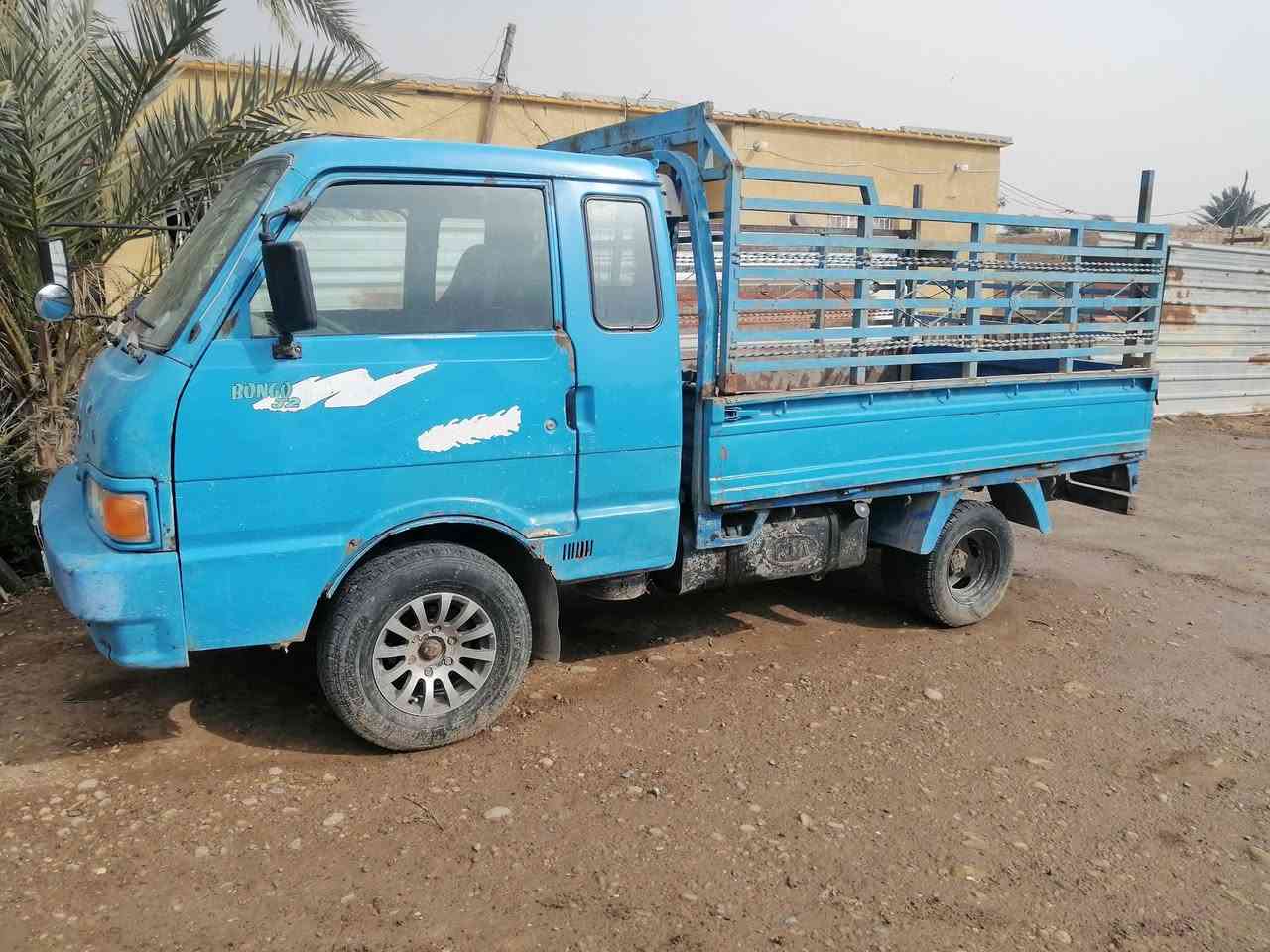 السلام عليكم للبيع ٩٦ سنوية ٢٨ رقم شاصي واضح مكينة بيهة بخار القمارة بيهة معجون تخم تاير باتري جديد السعر ٤٢ وبيهة مجال المكان بغداد المعامل الشراي يتصل *********** رقم ديالى
