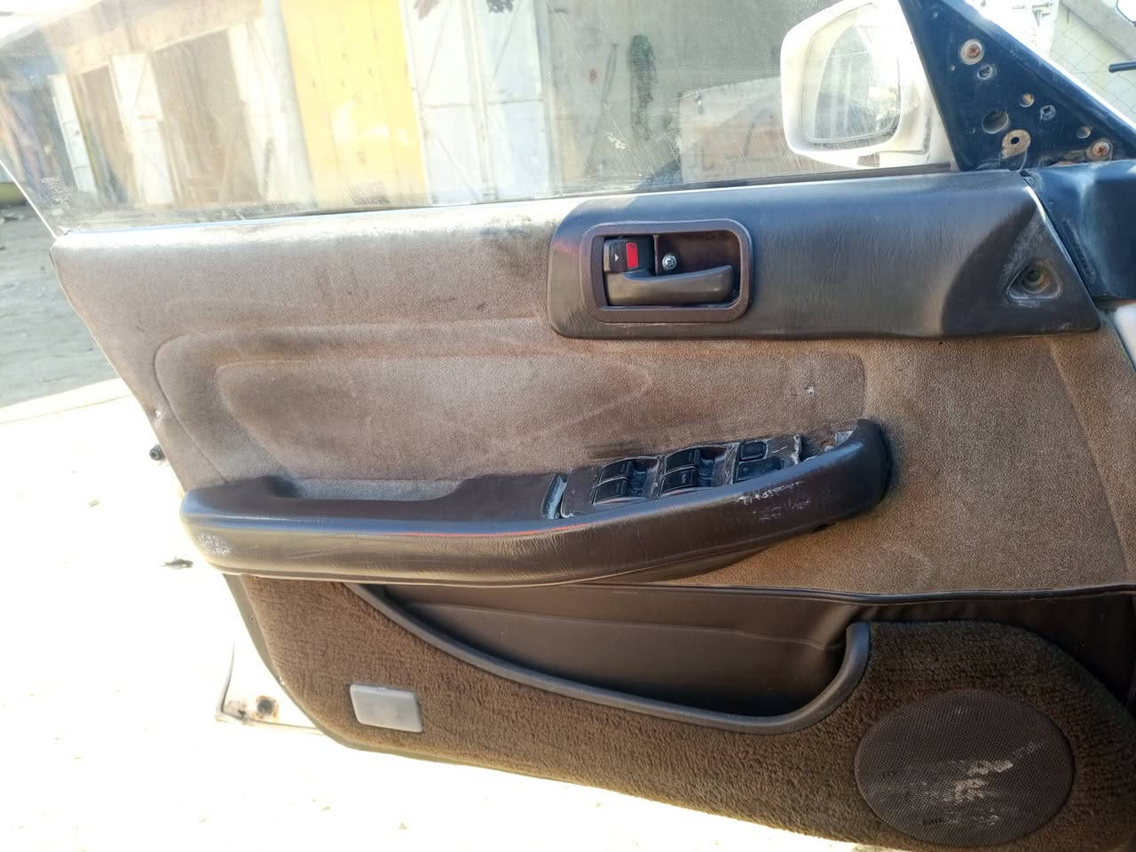 اسلام عليكم مارك عضم للبيع موديل 93 حداديه نفض تخم تاير مكينه وكير انضاف مصبوغه جماليه حزام سنويه لل30 راعيه يمي مكان واسط قضاء لصويره لسعر 40 اقرا لمنشور واتصل ***********
