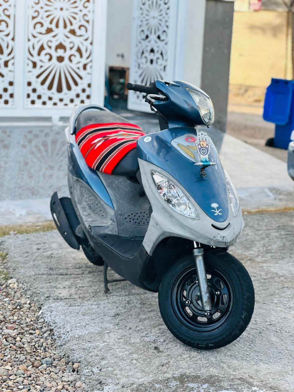 السلام عليكم دراجه كامكو لبيع  مكفوله كفاله عام دراجه حلوه ونضيفه  2013   المكان قلعه سكر غير متواجدين على النت انا مكلف بل نشر هذا رقم راعيه‏‪***********‬‏
