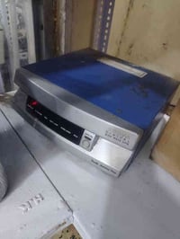 عاكسه عدد 2للبيع سعر الوحده 65الف  غير قابل للعمله 07725262515