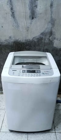 غساله ال جي 16 كيلو  تغسل بطانيات لحافات  شغاله وعلى فحص ضمان شهر نظيف...
