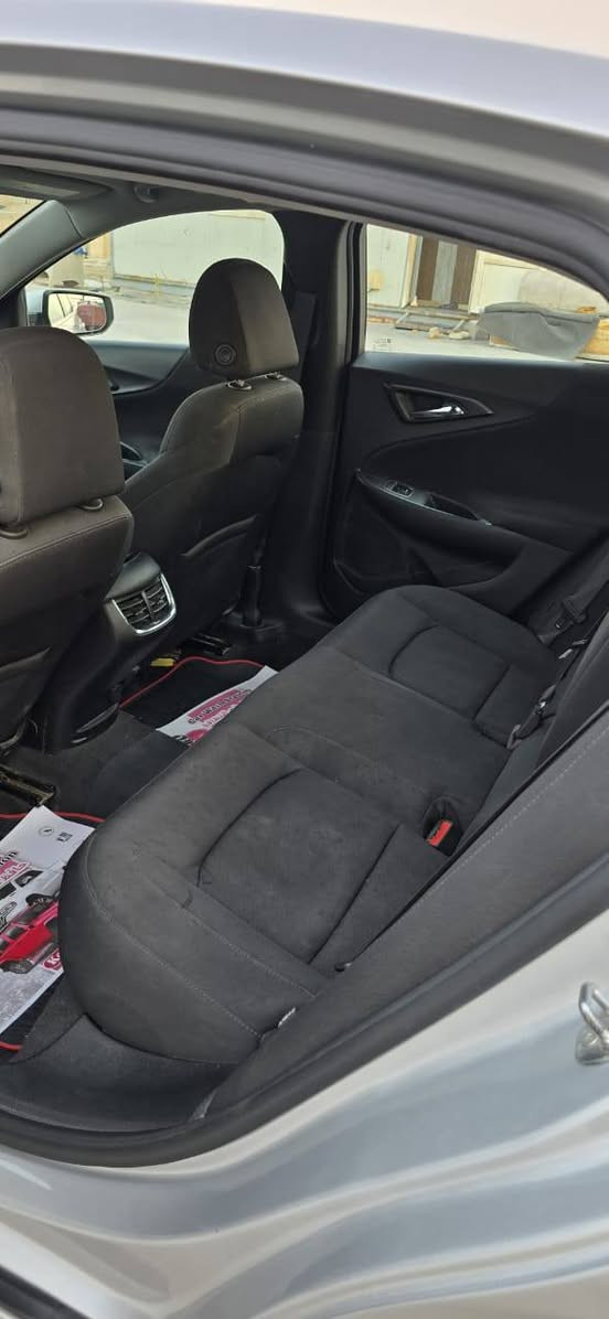 السلام عليكم 
ماليبو للبيع مديل 2020
السياره كفاله داخله تقرير 
السعر 105 
لاستفسار على هذا الرقم 
*********** بي وتساب
