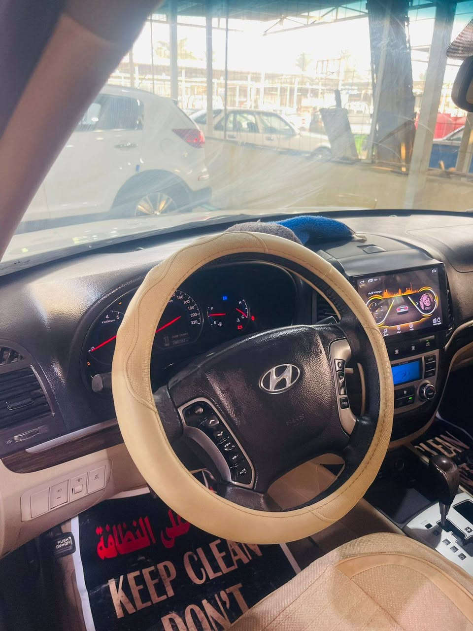 سلام عليكم سنتافي موديل 2012خليجي رقم بغداد الجديد باسمي صبغ باب خلفي السعر157مكينه6 سلندر
سبع راكب ثلاث قطع تبريد
الستفسار ***********ابو مصطفى
